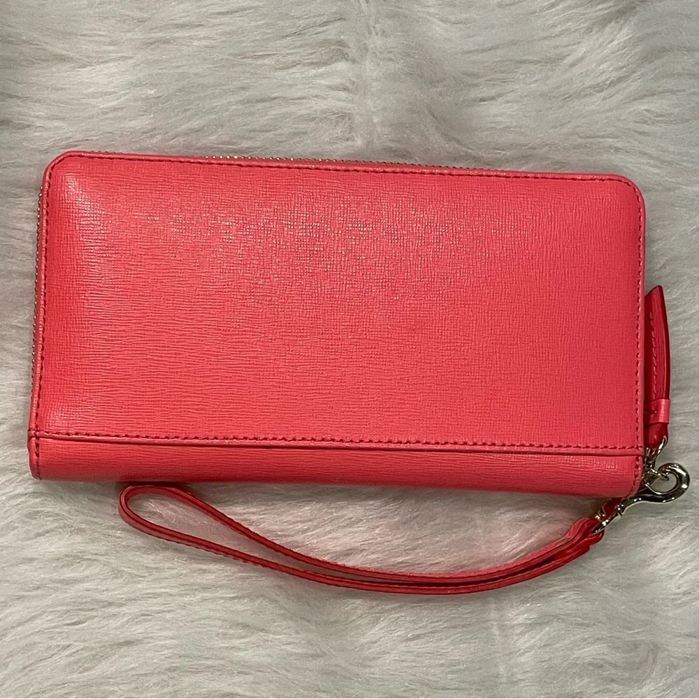 Dooney & Bourke 2 pc Saffiano Hobo & Wristlet - Picture 12 of 14
